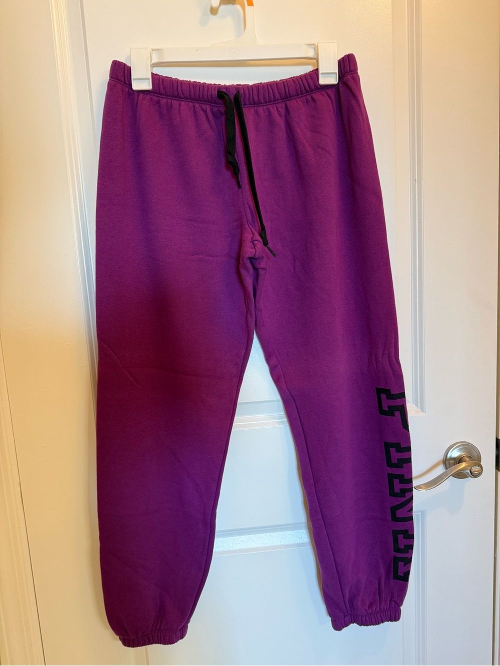 PINK Victoria's Secret Women’s Magenta Logo Joggers